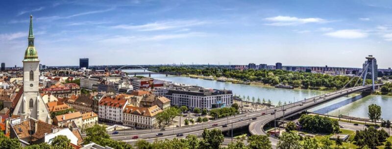 Vienna: Bratislava & Budapest Small Group Guided Day Tour - What’s Included and What’s Not