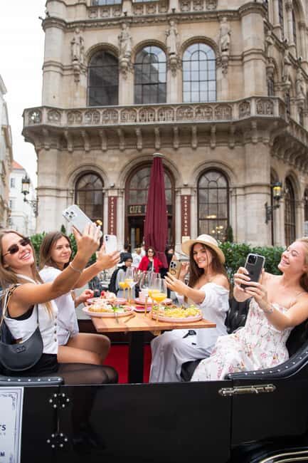 Vienna Breakfast & Culture City Tour in a Vintage Oldtimer - Key Points