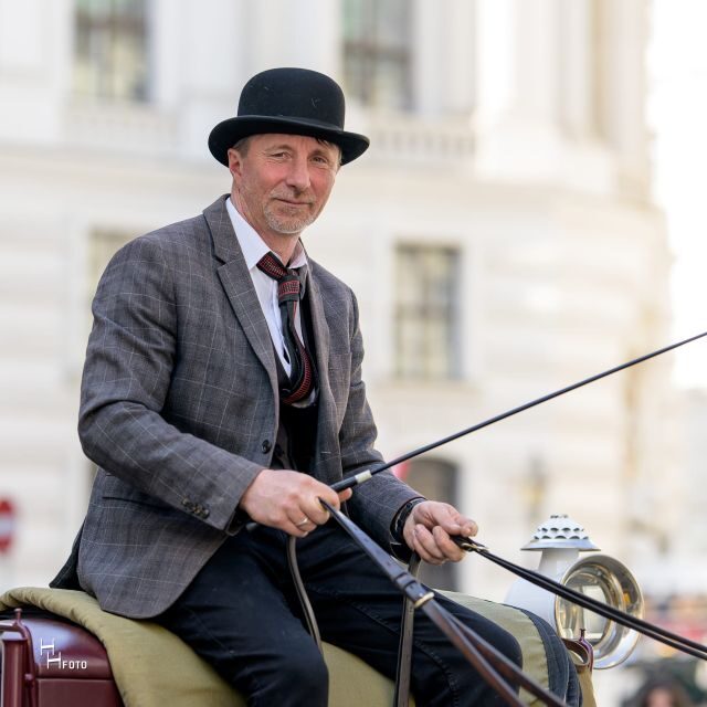 Vienna: Carriage Ride Through Schönbrunn Palace Gardens - FAQ