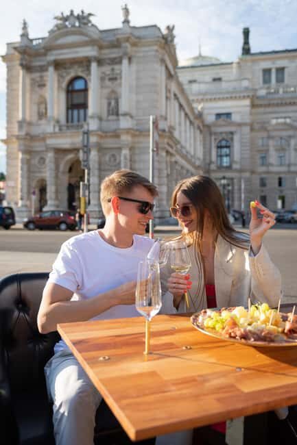 Vienna City Tour and Gourmet Dinner in a Classic Oldtimer - Sights and Stories — Illuminated at Night