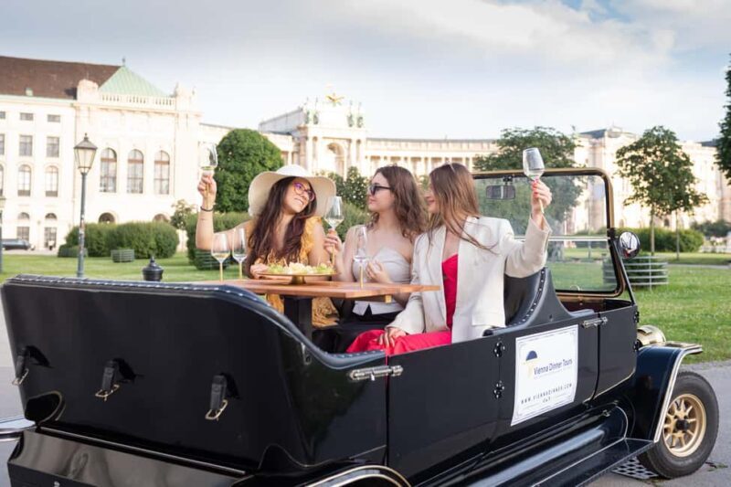 Vienna City Tour and Gourmet Dinner in a Classic Oldtimer - The Sum Up