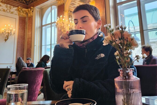 Vienna Coffee Paths - Walking the Line: Price and Value