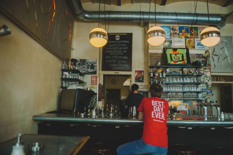 Vienna: Food, Coffee, and Market Discovery Tour - Market Exploration