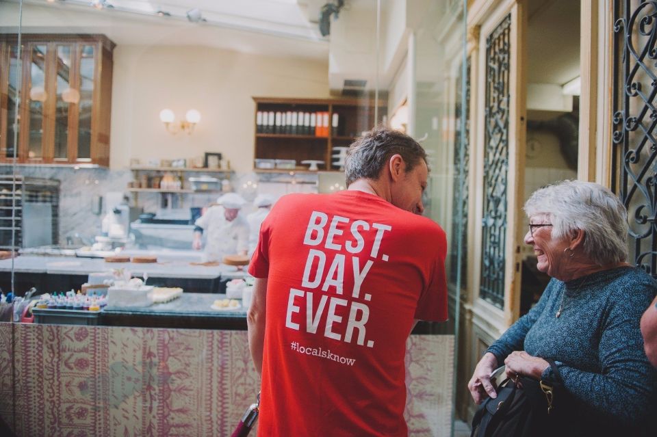 Vienna: Food, Coffee, and Market Discovery Tour - Food Stops and Tastings