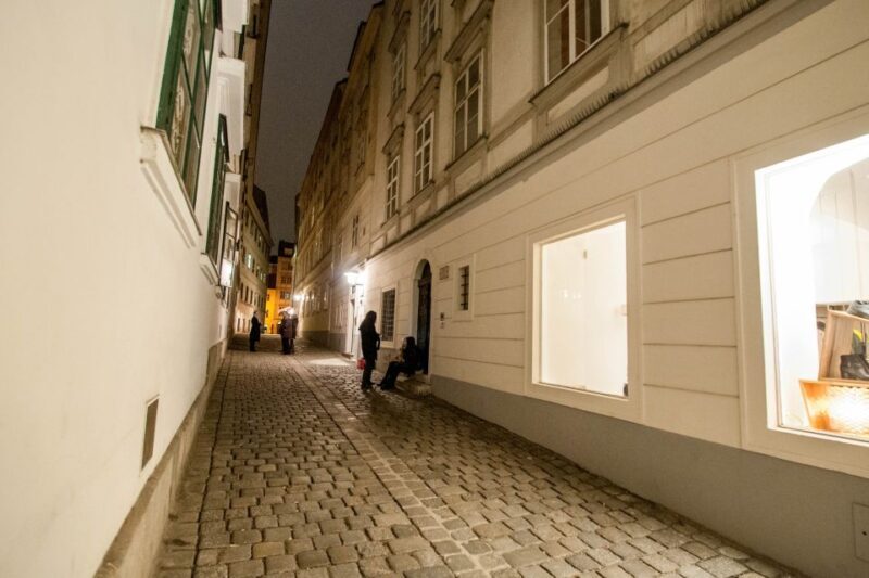 Vienna: Ghosts and Legends Guided Nighttime Walking Tour - The Sum Up