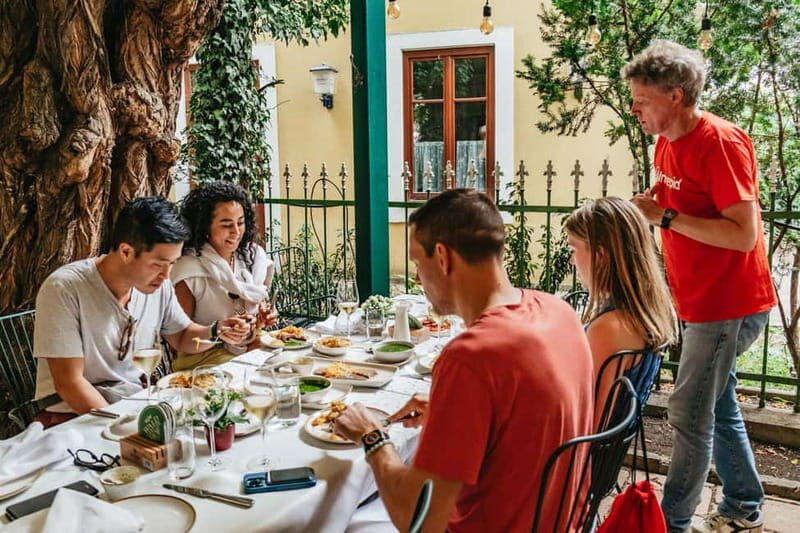 Vienna: Guided Foodie Walking Tour with Tastings and Coffee - Start at Stephansplatz and the Graben