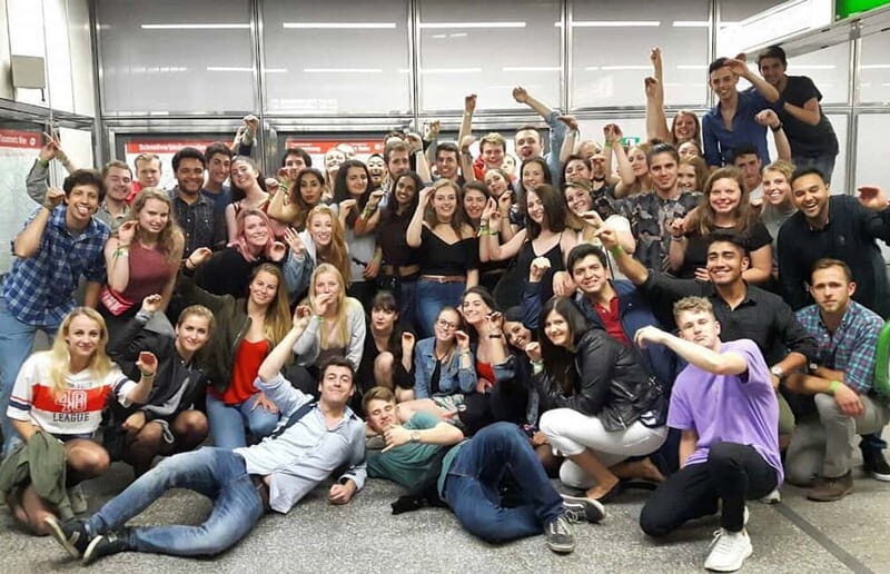 Vienna: Guided Pub Crawl with Club Entry - The Experience from a Traveler’s Perspective
