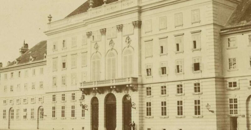 Vienna: Guided tour of Fischer von Erlach's stables - Key Points  