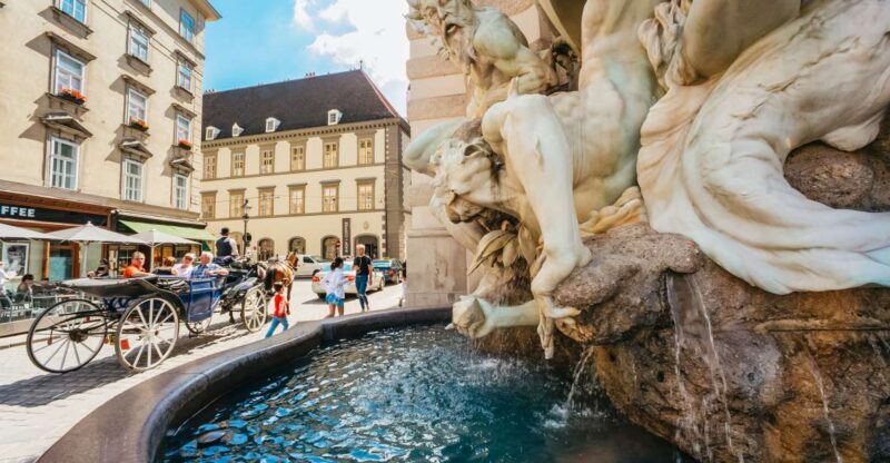 Vienna: Guided Walking Tour of City Center Highlights - How the Tour Is Structured