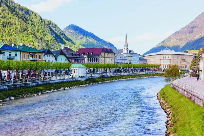 Vienna: Hallstat, Salzburg, Melk Abbey, & Dürnstein Day Trip - Key Points