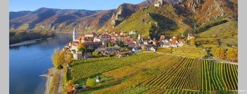 Vienna: Hallstat, Salzburg, Melk Abbey, & Dürnstein Day Trip - Who Should Consider This Tour?