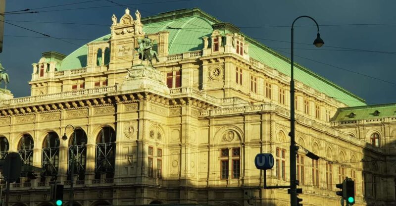 Vienna: Highlight Walking Tour in Downtown - Considering the Price: Is It Worth It?