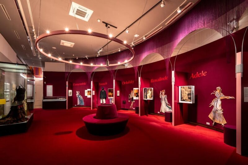 Vienna: Johann Strauss 200th birthday anniversary exhibition - Key Points