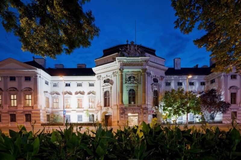 Vienna: Mozart & Strauss Ticket in Old Stock Exchange Palace - How Does It Compare to Other Vienna Classical Concerts?