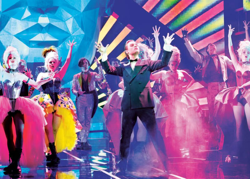Vienna: Musical Tickets ROCK ME AMADEUS - THE FALCO MUSICAL - Why This Musical Is a Solid Choice in Vienna