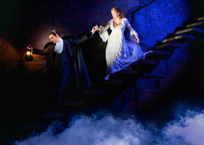 Vienna: Musical Tickets THE PHANTOM OF THE OPERA - Setting the Scene: The Raimund Theater