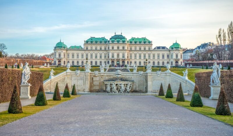 Vienna Private Airport Transfer - Experience on the Journey