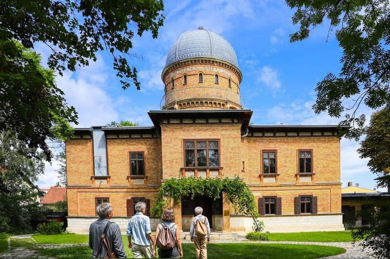 Vienna: Private Walking Tour Through the Hilly Countryside - Key Points