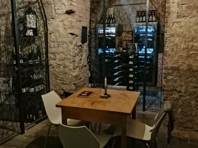 Vienna: Romantic Old Vienna City Walk and Wine Tasting - The Practicalities