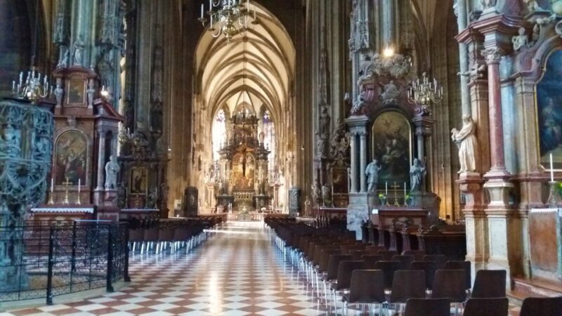 Vienna St. Stephen's Cathedral and city walk - Key Points