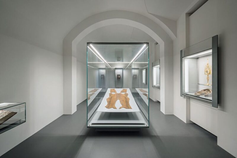 Vienna: St. Stephen's Cathedral & Dom Museum Wien Tickets - Key Points