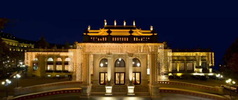 Vienna: Strauss & Mozart Christmas Concert at Kursalon Wien - Ticket Inclusions