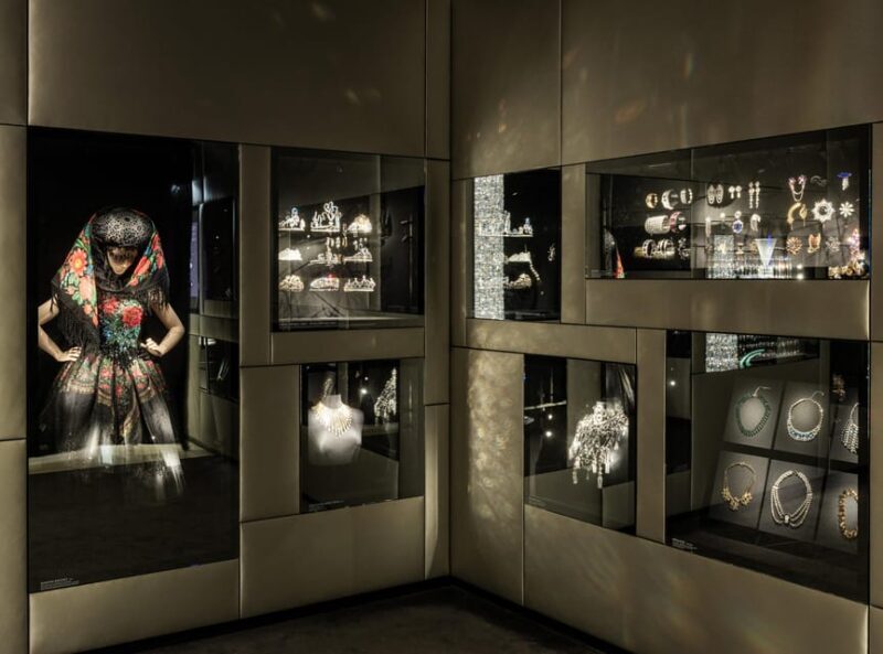 Vienna: Swarovski DIY Workshop Experience - Who Is This Experience Best For?