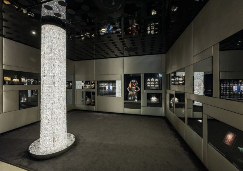 Vienna: Swarovski House Tour with Gift - Key Points