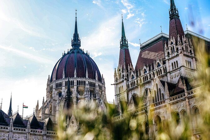Vienna to Budapest - Private transfer with 2h of Sightseeing - Who Should Consider This Tour?