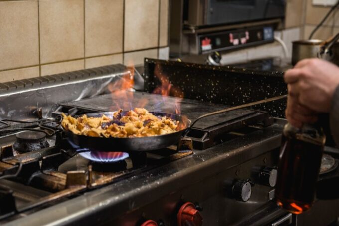 Vienna: Traditional Kaiserschmarrn Cooking Class & Tasting - Tips for Participants