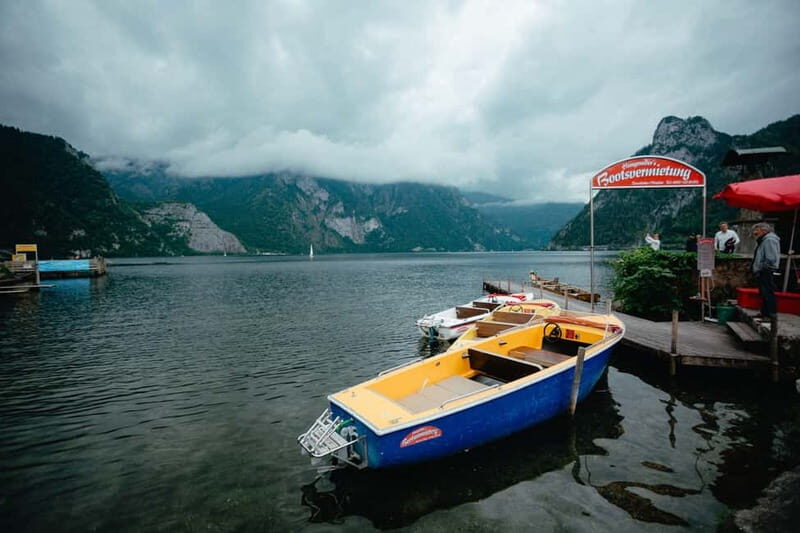 Vienna: Traunsee, Hallstatt, and Salzburg Day Tour - Frequently Asked Questions
