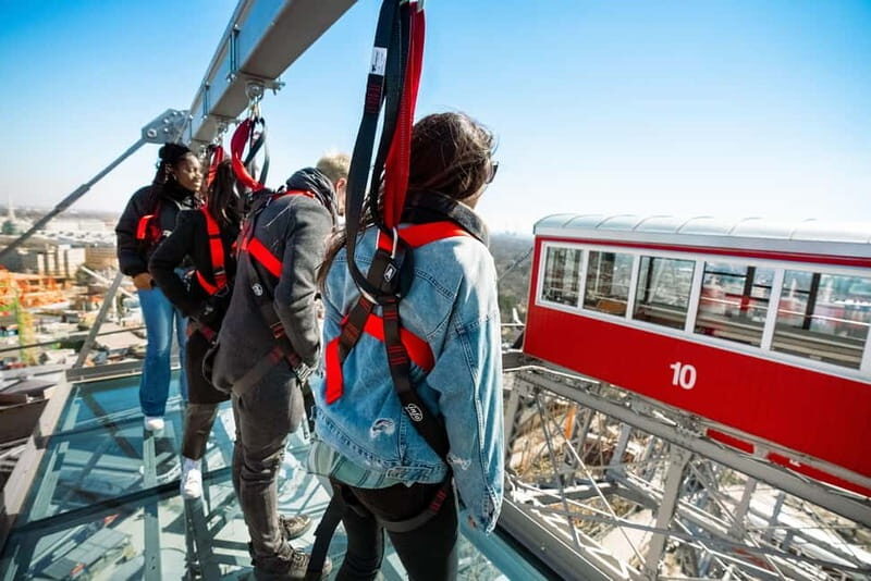 Vienna: Vienna Giant Ferris Wheel: Platform 9 Experience Ride - The Logistics: What to Expect