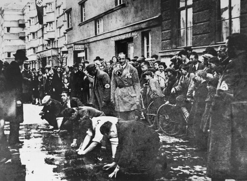 Vienna: Vienna under the Nazis, Private Walking Tour - Key Points