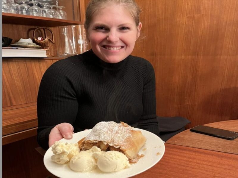 Vienna: Wiener Schnitzel and Strudel Cooking Class - A Deep Dive into the Cooking Class in Vienna