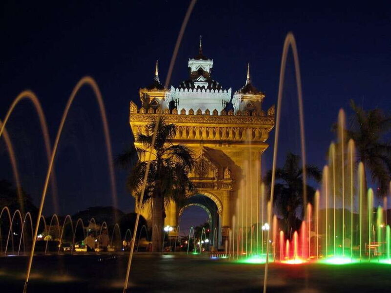Vientiane City Highlights Tour with Buddha Park & Lunch - Lunch and Cultural Insight