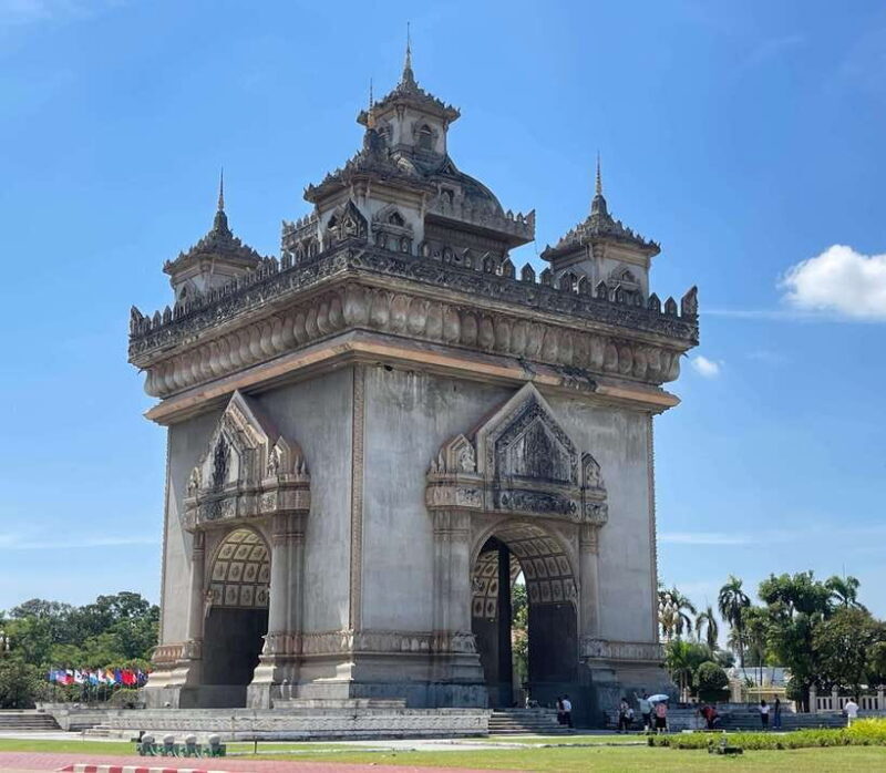 Vientiane: Cultural Tour with Buddha Park and Patuxay - Discovering Vientiane: What to Expect from the Tour
