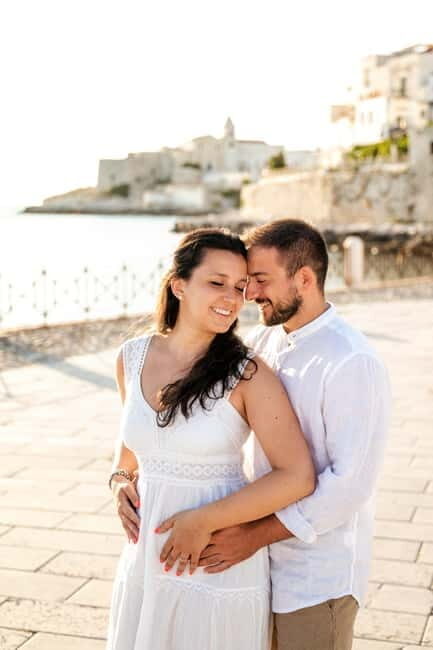 Vieste: a couple's photo tour at sunrise among romantic alleys and the sea. - FAQ