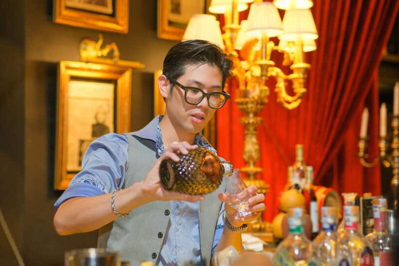 Vietnam Gin Tasting Experience With Ministry Social Club - Meet the Expert Mixologists