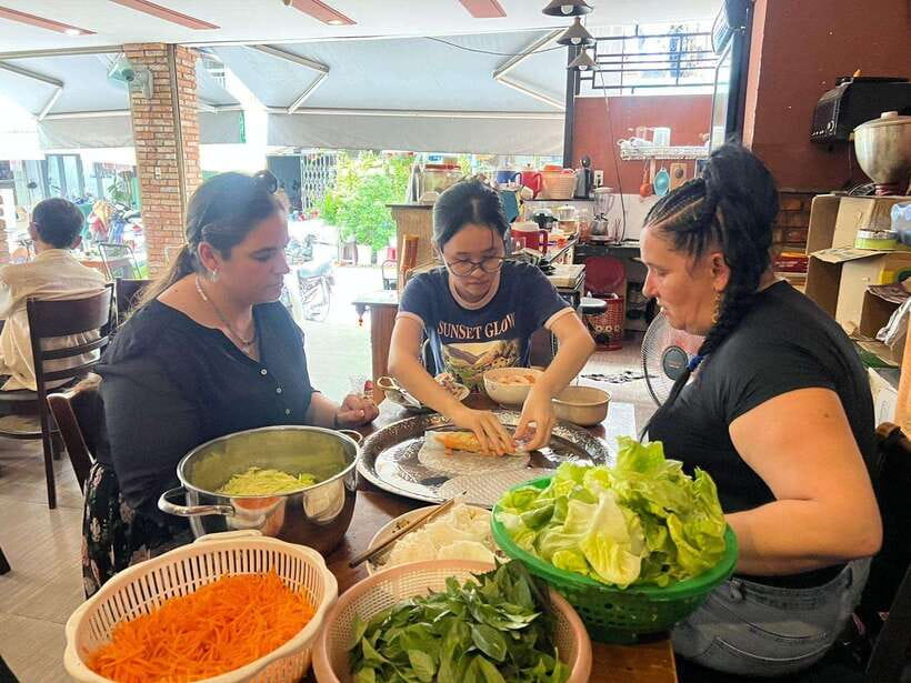Vietnamese Cuisine Cook'ing Private Private Tour In Da Nang - Whats Included in the Experience