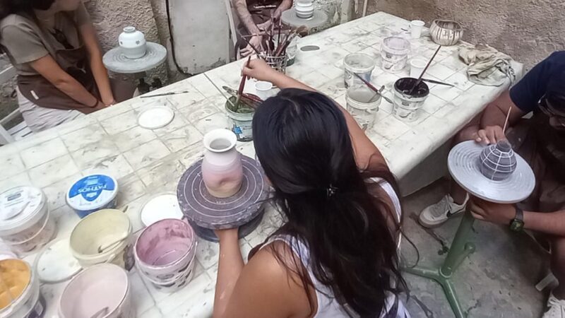 Vietri Sul Mare: Majolica Decoration Workshop - Guided by Master Potter Elvira