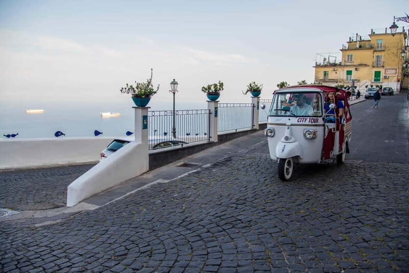 Vietri sul Mare: Tour on board the Tuk Tuk - The Sum Up