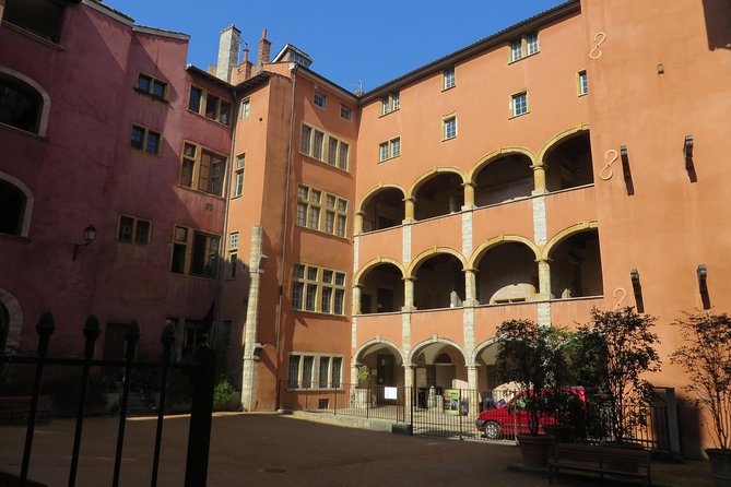 Vieux Lyon Cultural & Historical Walking Guided Tour (English) - Directions