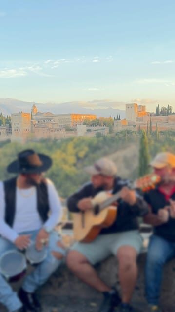 Viewpoints in the Albaicín - Key Points