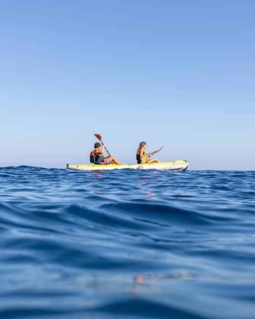 Vila Franca do Campo: Premium Kayak Rental - The Historic Coastline and Marine Environment