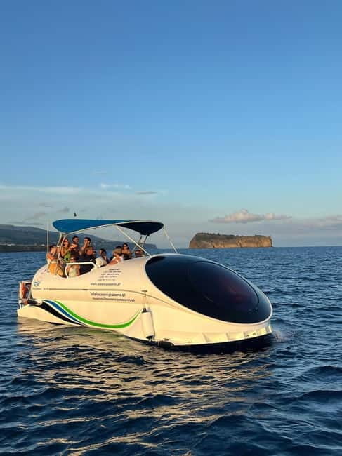 Vila Franca do Campo: Sunset Boat Tour with Drink and Cake - A Scenic and Social Sunset Experience