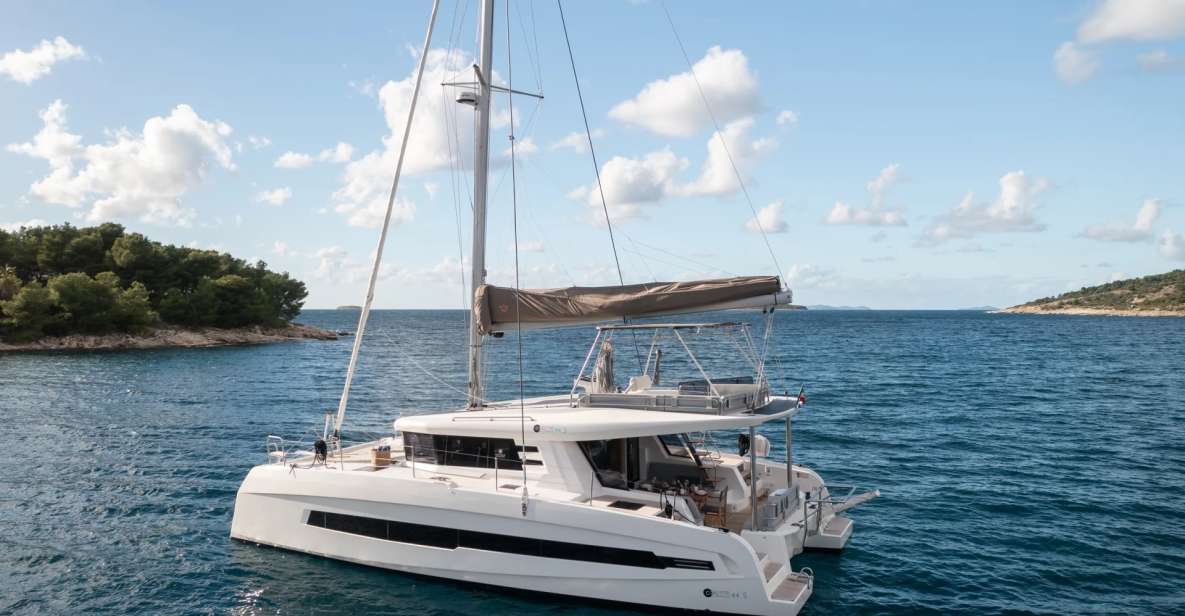 Vilamoura: Algarve Half-Day Private Catamaran Charter - Full Description