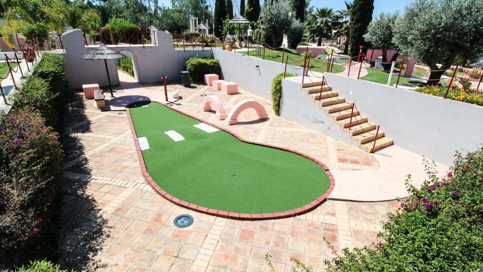 Vilamoura: Family Golf Park Game - Park Facilities and Amenities