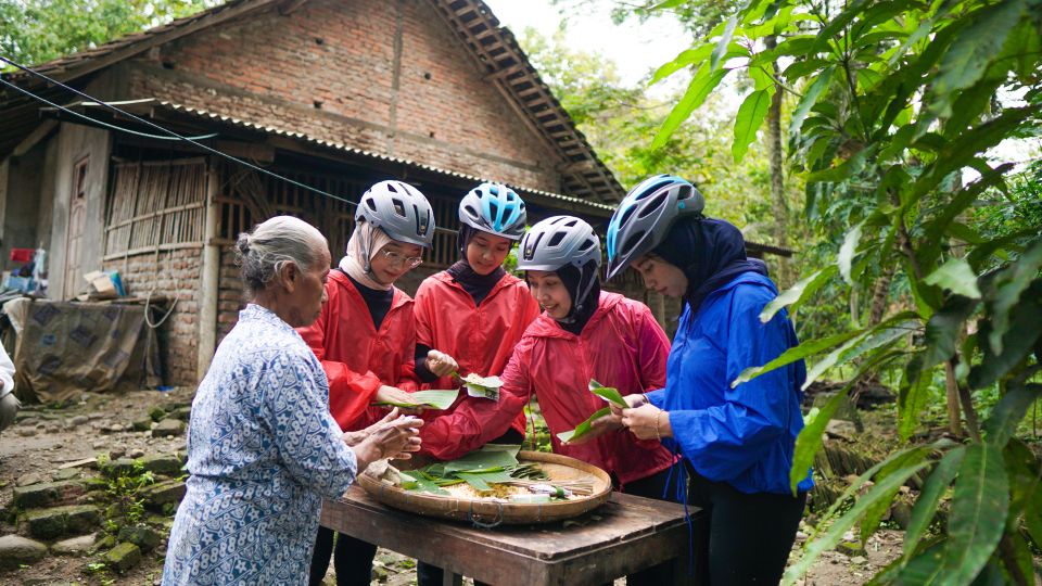 Village Cycling Tour in Nanggulan - Frequently Asked Questions