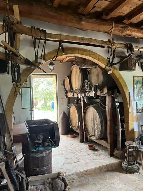 Village life & Cretan cookery lesson - Key Points