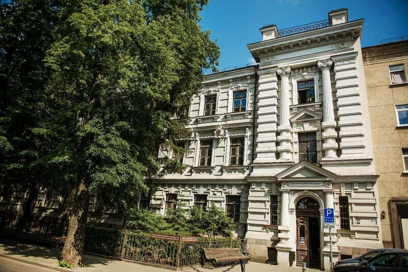 Vilnius: KGB Museum and Museum of Occupations Tour - Discover Vilnius’s Hidden History: The KGB Museum and Museum of Occupations Tour